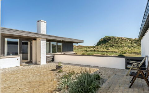 Ingomar - 300M from the Sea: Wood, Roof, House, Cottage, Door, Home, Siding, Land Lot, Garden Buildings, Shed