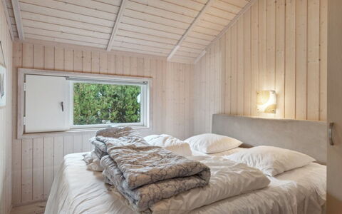 Hane - 150M from the Sea: Architecture, Roof, Home, Composite Material, Daylighting, Siding, Driveway