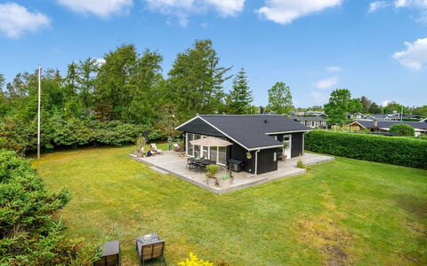 Ingiald - 600M from the Sea: Wood, Roof, House, Cottage, Door, Home, Siding, Land Lot, Garden Buildings, Shed