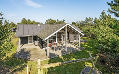 Anethe - 100M to the Fjord: Home, Roof, Cottage, Estate, Siding, Farmhouse, Garden Buildings, Porch