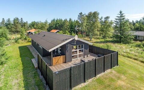Ordan - 800M from the Sea: Roof, House, Land Lot, Home, Cottage, Estate, Garden Buildings, Shade, Log Cabin, Landscaping