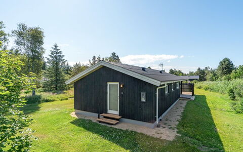 Ordan - 800M from the Sea: Roof, House, Land Lot, Home, Cottage, Estate, Garden Buildings, Shade, Log Cabin, Landscaping