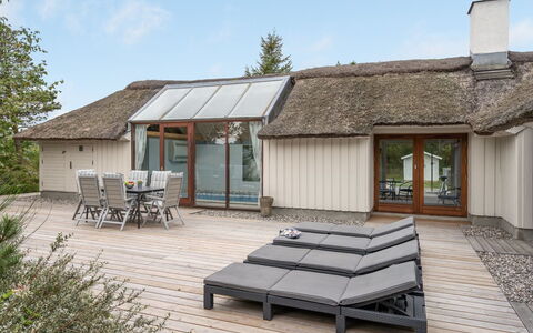 Waldar - 900M from the Sea: Blue, Shrub, Cottage, Groundcover, Garden, Estate, Shade, Landscaping, Farmhouse, Eco Hotel