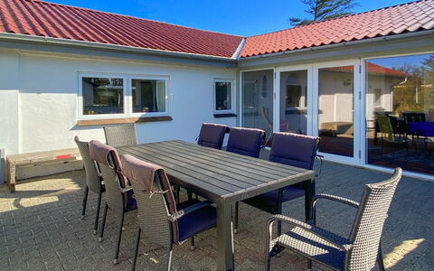 Justine - 600M from the Sea: Blue, Shrub, Cottage, Groundcover, Garden, Estate, Shade, Landscaping, Farmhouse, Eco Hotel