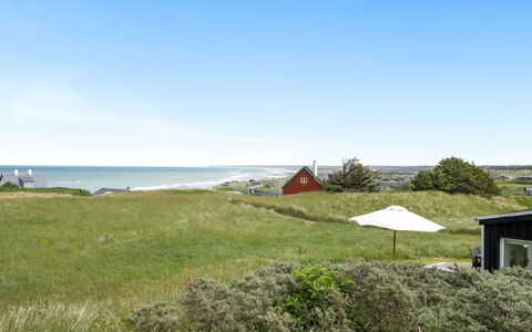 Mirjami - 95M from the Sea: Home, Residential Area, House, Cottage, Roof, Land Lot, Siding, Garden, Estate, Lawn