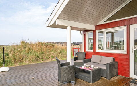 Iacobus - 400M from the Sea: House, Home, Residential Area, Roof, Cottage, Land Lot, Estate, Yard, Garden, Siding