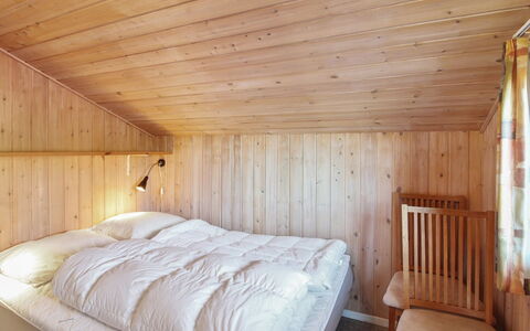 Diderik - 300M from the Sea: Bedroom, Wood, Floor, Flooring, Interior Design, Bed, Ceiling, Furniture, Room, Bed Sheet