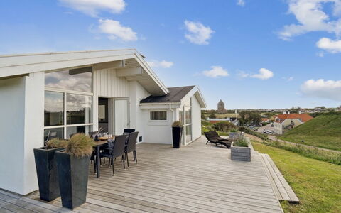 Ohto - 281M from the Sea: Wood, Wood Stain, Plank, Hardwood, Cottage, Deck, Siding, Shade, Wood Flooring, Garden Buildings
