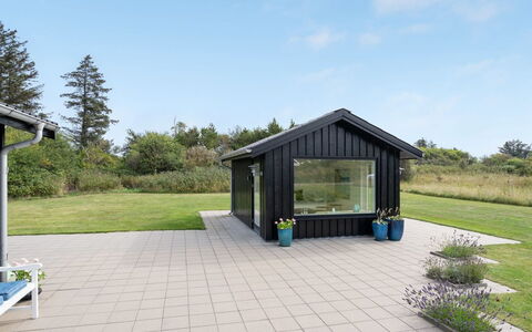 Thilde - 800M from the Sea: Plant Community, Sunlight, Herbaceous Plant, Garden, Plantation, Agriculture, Farm