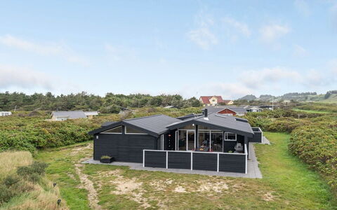 Eevert - 300M from the Sea: Plant Community, Sunlight, Herbaceous Plant, Garden, Plantation, Agriculture, Farm