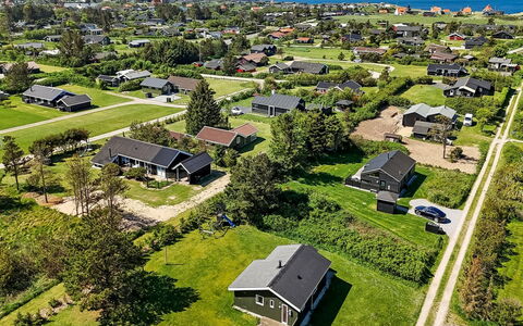 Freija - 719M from the Sea: Building, House, Wood, Home, Roof, Cottage, Residential Area, Shrub, Architecture
