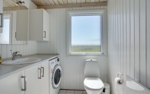 Hermund - 110M from the Sea: Wood, Cottage, Hardwood, Plank, Wood Stain, Garden Buildings, Design, Yard, Log Cabin, Backyard