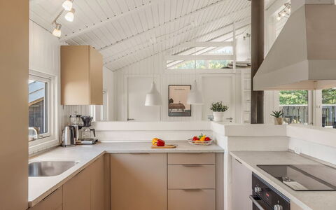 Franka - 950M from the Sea: Kitchen, Countertop, Interior Design, Furniture, Cabinetry, Kitchen Appliance, Flooring, Light Fixture, Ceiling, Wood