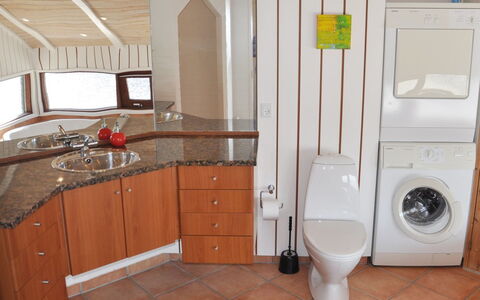 Sigvalda - 250M from the Sea: Wood, Interior Design, Flooring, Plumbing Fixture, Floor, Sink, Plumbing, Tap, Room, Countertop