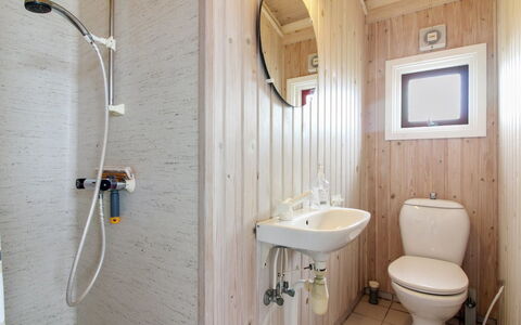 Skrallan - 400M from the Sea: Plumbing Fixture, Wall, Flooring, Bathroom, Wood, Toilet Seat, Floor, Toilet, Bathroom Sink, Sink