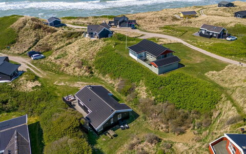 Idalia - 125M from the Sea: Building, House, Wood, Home, Roof, Cottage, Residential Area, Shrub, Architecture