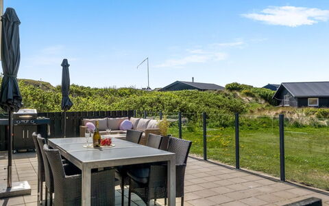 Idalia - 125M from the Sea: Blue, Shrub, Cottage, Groundcover, Garden, Estate, Shade, Landscaping, Farmhouse, Eco Hotel