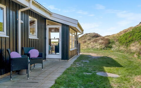 Idalia - 125M from the Sea: Blue, Shrub, Cottage, Groundcover, Garden, Estate, Shade, Landscaping, Farmhouse, Eco Hotel