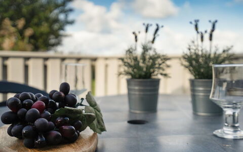 Hava - 450M from the Sea: 
