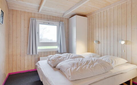 Hava - 450M from the Sea: Bedroom, Wood, Bed, Bed Sheet, Bedding, Interior Design, Home, Bed Frame, Ceiling, Room