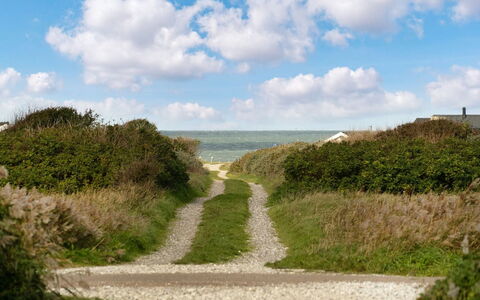 Hava - 450M from the Sea: Sky, Blue, Green, Natural Environment, Horizon, Vegetation, Natural Landscape, Cloud, Ecoregion, Shrub