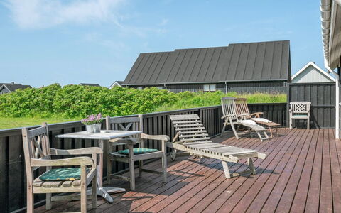Ananda - 245M from the Sea: Plant Community, Sunlight, Herbaceous Plant, Garden, Plantation, Agriculture, Farm