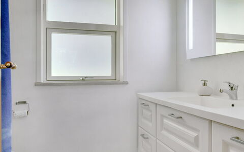 Marsa - 1.5Km from the Sea: Wall, Interior Design, Plumbing Fixture, Ceiling, Flooring, Bathroom Cabinet, Bathroom, Floor, Room, Mirror