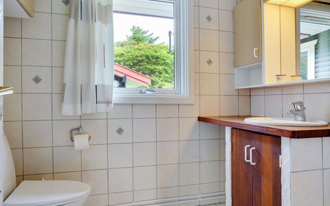 Sorja - 420M from the Sea: Plumbing Fixture, Sink, Flooring, Bathroom Sink, Floor, Tap, Plumbing, Bathroom, Interior Design, Door
