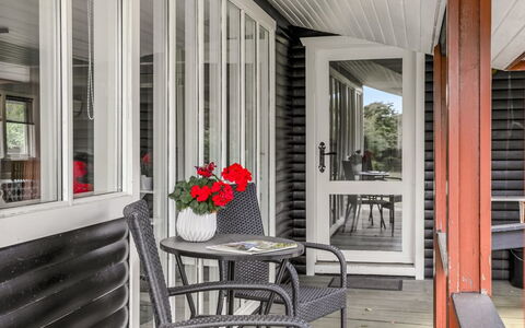 Sorja - 420M from the Sea: Wood, Porch, Door, Home, Floor, Ceiling, Siding, Hardwood, Wood Stain, Deck