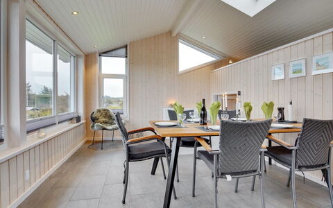 Wolfger - 350M from the Sea: Grass, Grassland, Land Lot, Cottage, Rural Area, Meadow, Garden Buildings, Garden, Shed