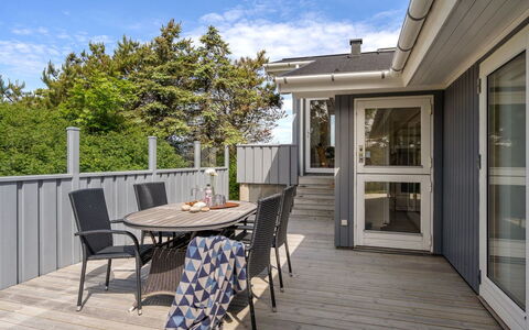 Wolfger - 350M from the Sea: Grass, Grassland, Land Lot, Cottage, Rural Area, Meadow, Garden Buildings, Garden, Shed