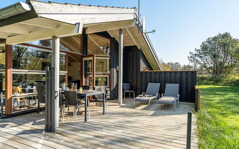 Emeli - 1.3Km from the Sea: Building, House, Wood, Home, Roof, Cottage, Residential Area, Shrub, Architecture