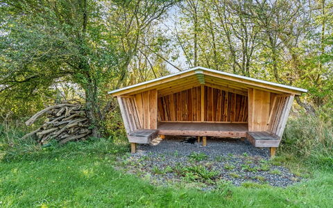 Emeli - 1.3Km from the Sea: Building, House, Wood, Home, Roof, Cottage, Residential Area, Shrub, Architecture