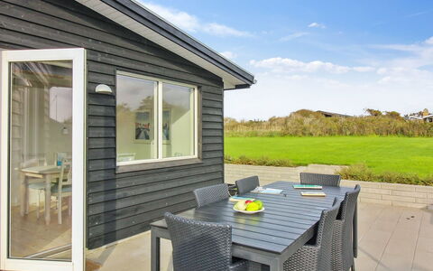 Benda - 348M from the Sea: Cottage, Home, House, Roof, Porch, Estate, Siding, Garden Buildings, Farmhouse, Yard