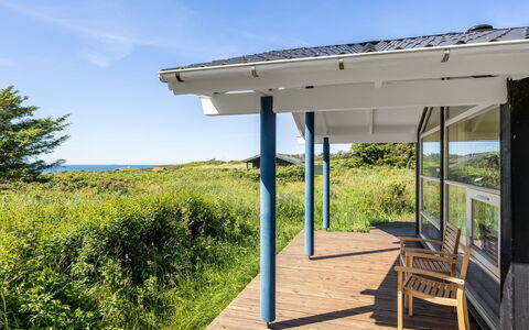 Wilma - 400M from the Sea: Cottage, Land Lot, Log Cabin, Shore, Reservoir, Shed, Garden Buildings, Sound, Woodland