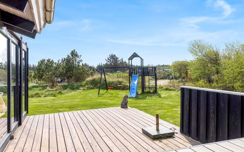 Wante - 900M from the Sea: Roof, Cottage, Home, Shade, Siding, Farmhouse, Porch, Outdoor Structure, Garden Buildings