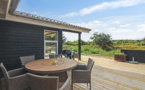 Heriest - 1.2Km from the Sea: Wood, Furniture, Porch, Home, Kitchen & Dining Room Table, Land Lot, Chair, Table, Hardwood, Outdoor Furniture