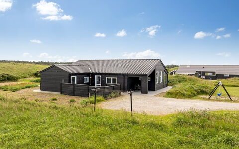 Grith - 1Km from the Sea: Wood, Roof, House, Cottage, Door, Home, Siding, Land Lot, Garden Buildings, Shed