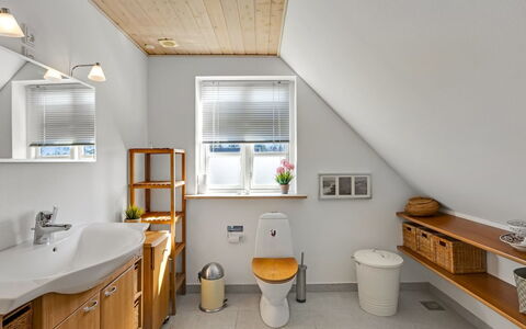 Othelia - 1.8Km from the Sea: Plumbing Fixture, Flooring, Interior Design, Sink, Wood, Ceiling, Floor, Bathroom, Tap, Bathroom Sink