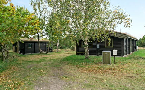 Gorjan - 300M from the Sea: Grass, Land Lot, Rural Area, Cottage, Shed, Garden Buildings, Shade, Garden, Lawn