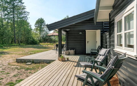 Wimar - 200M from the Sea: Wood, Home, Porch, Deck, Hardwood, Roof, Wood Stain, Wood Flooring, Eco Hotel