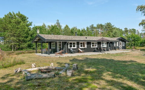 Wimar - 200M from the Sea: Wood, Home, Porch, Deck, Hardwood, Roof, Wood Stain, Wood Flooring, Eco Hotel