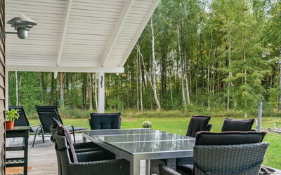 Thomasine - 1.5Km from the Sea