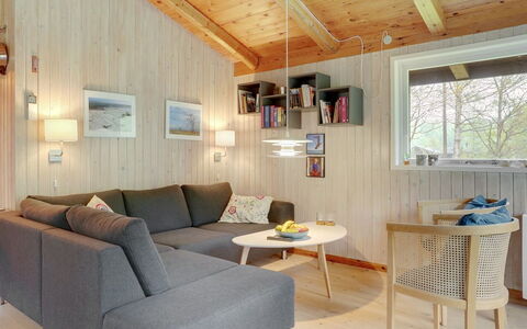 Thorger - 5Km from the Sea: Interior Design, Wood, Furniture, Flooring, Floor, Living Room, Ceiling, Room, Couch, Lighting