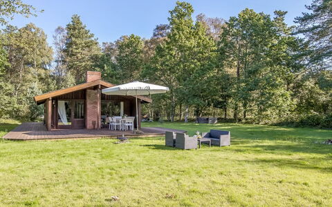 Thorger - 5Km from the Sea: Wood, Home, Porch, Deck, Hardwood, Roof, Wood Stain, Wood Flooring, Eco Hotel
