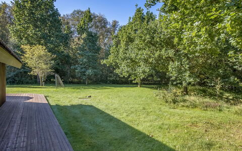 Thorger - 5Km from the Sea: Wood, Home, Porch, Deck, Hardwood, Roof, Wood Stain, Wood Flooring, Eco Hotel