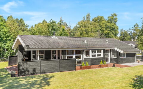 Arny - 1.5Km from the Sea: Thatching, Cottage, House, Roof, Home, Farmhouse, Hut, Estate, Village