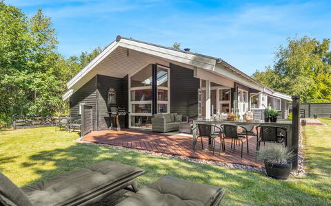 Arny - 1.5Km from the Sea: Thatching, Cottage, House, Roof, Home, Farmhouse, Hut, Estate, Village