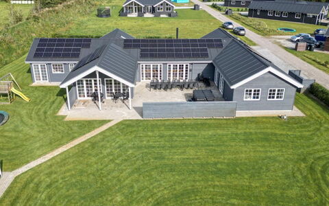Damita - 350M from the Sea: Wood, Home, Porch, Deck, Hardwood, Roof, Wood Stain, Wood Flooring, Eco Hotel
