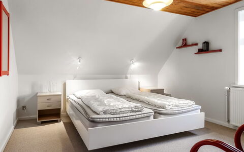 Minte - 450M from the Sea: Ceiling, Flooring, Interior Design, Floor, Composite Material, Furniture, Resort, Hotel, Design, Daylighting